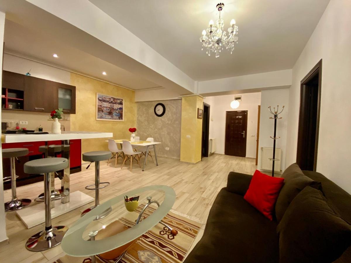 Valy Apartments Summerland Mamaia Exterior foto