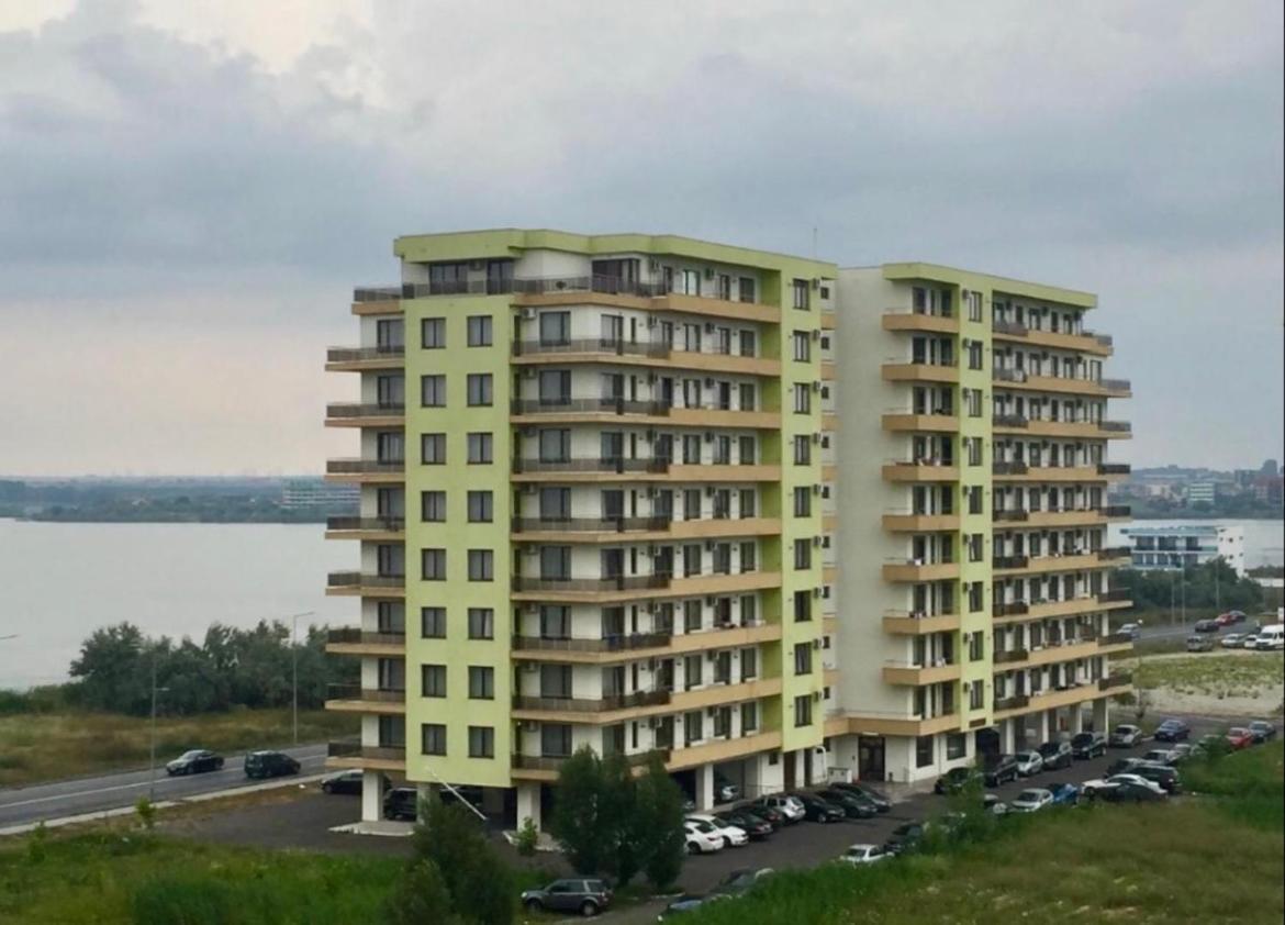 Valy Apartments Summerland Mamaia Exterior foto
