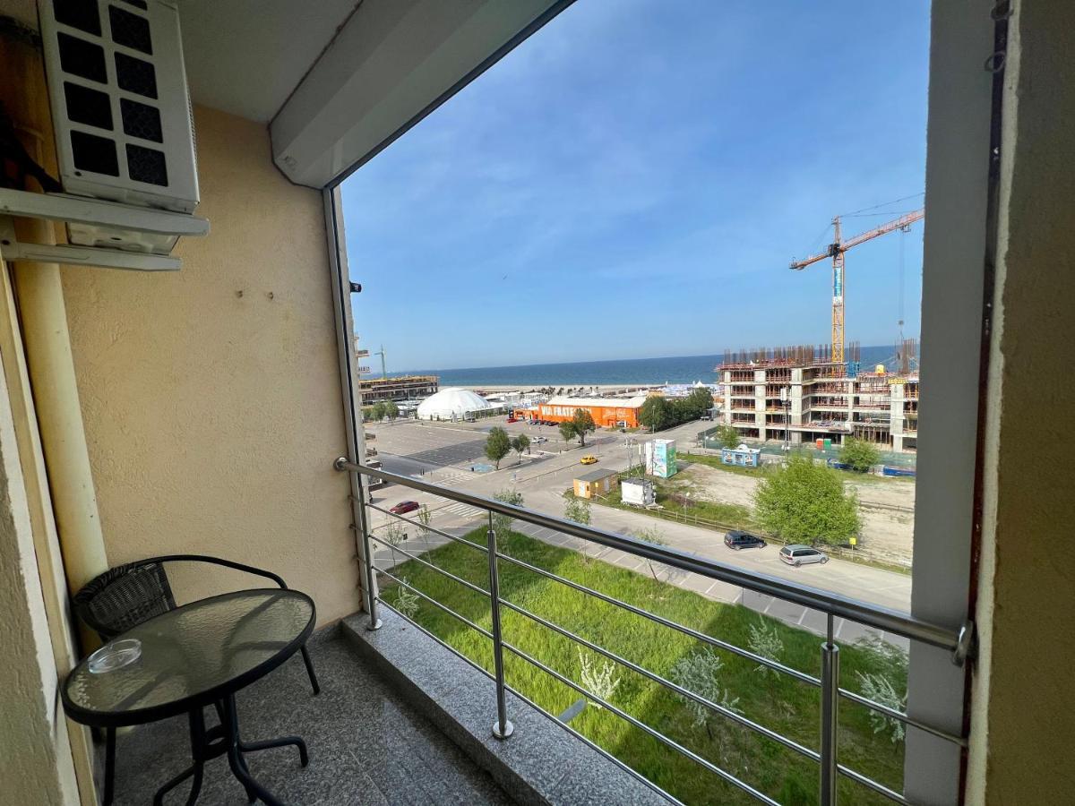 Valy Apartments Summerland Mamaia Exterior foto